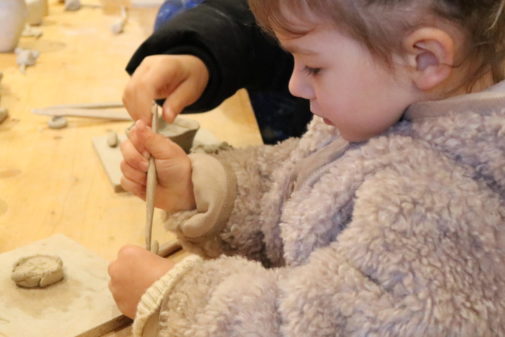 PâKOMUZé Workshop – “Your hands in the clay”