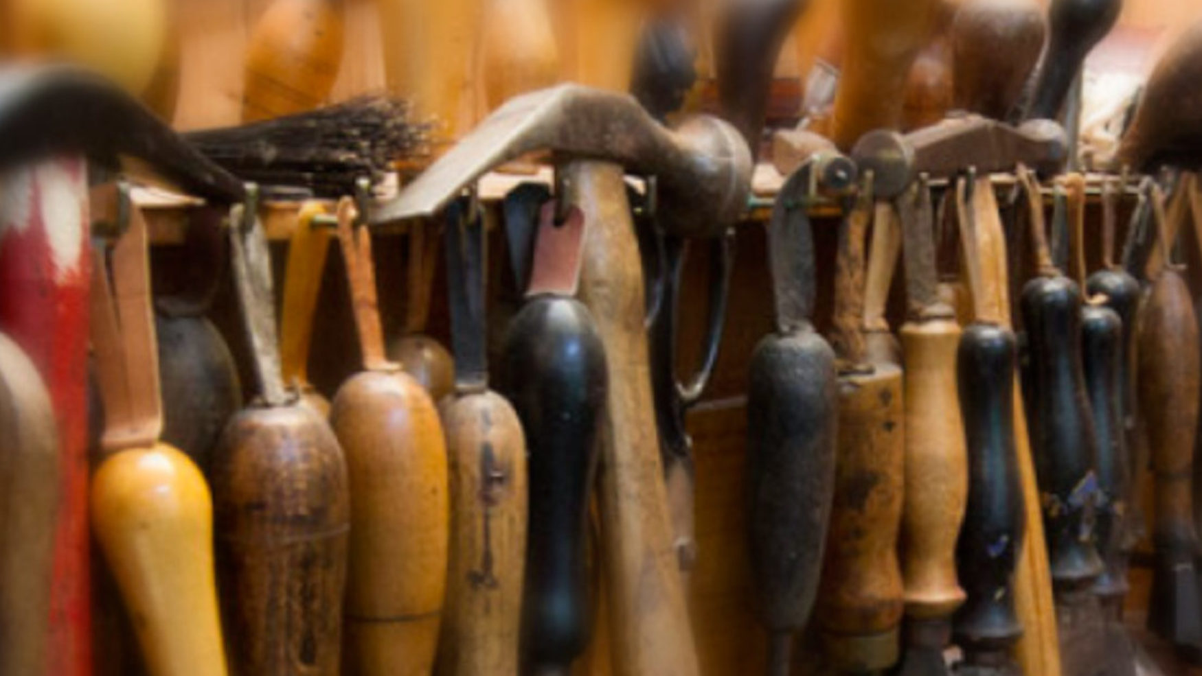 01.02 / 01.03 / 01.04 Leatherworking Workshops for adults