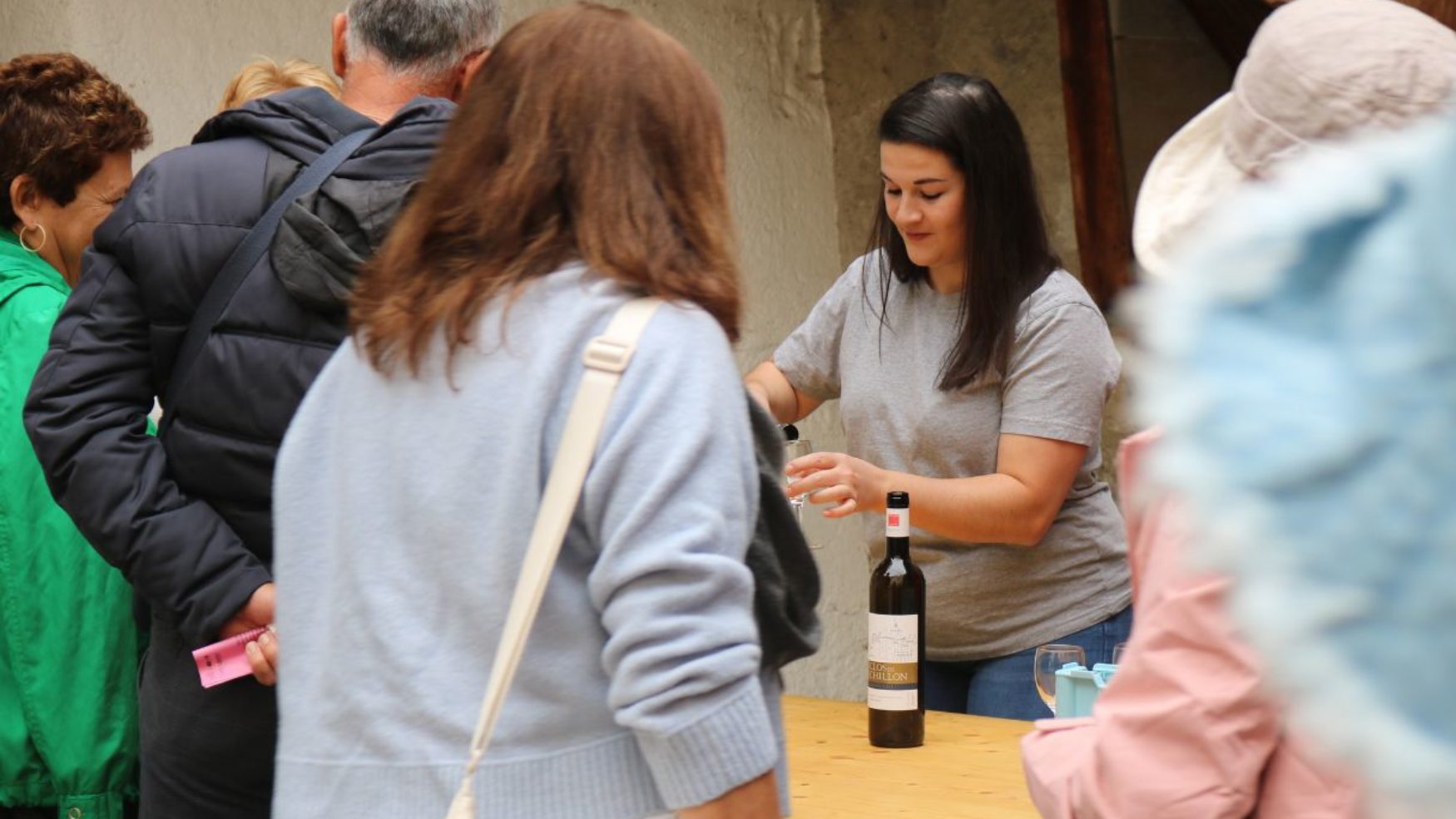 12.09/ Mise en bouteilles à l'ancienne